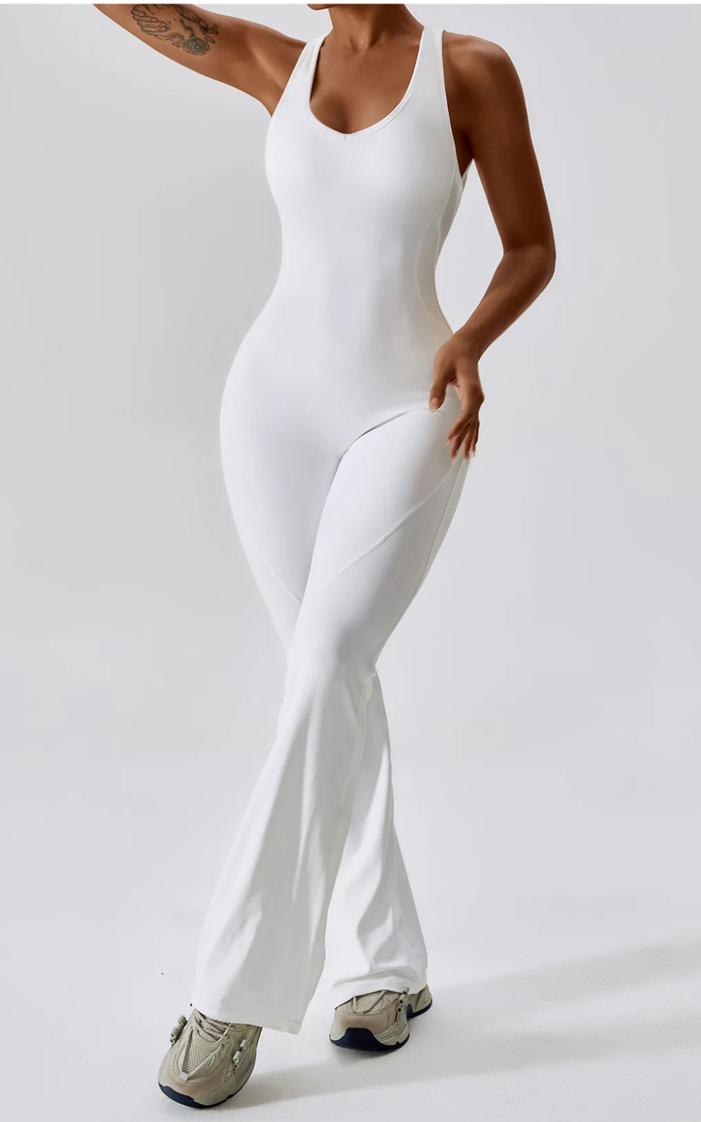Combinaison Pantalon Dos Nu – Élégance et Séduction Féminine