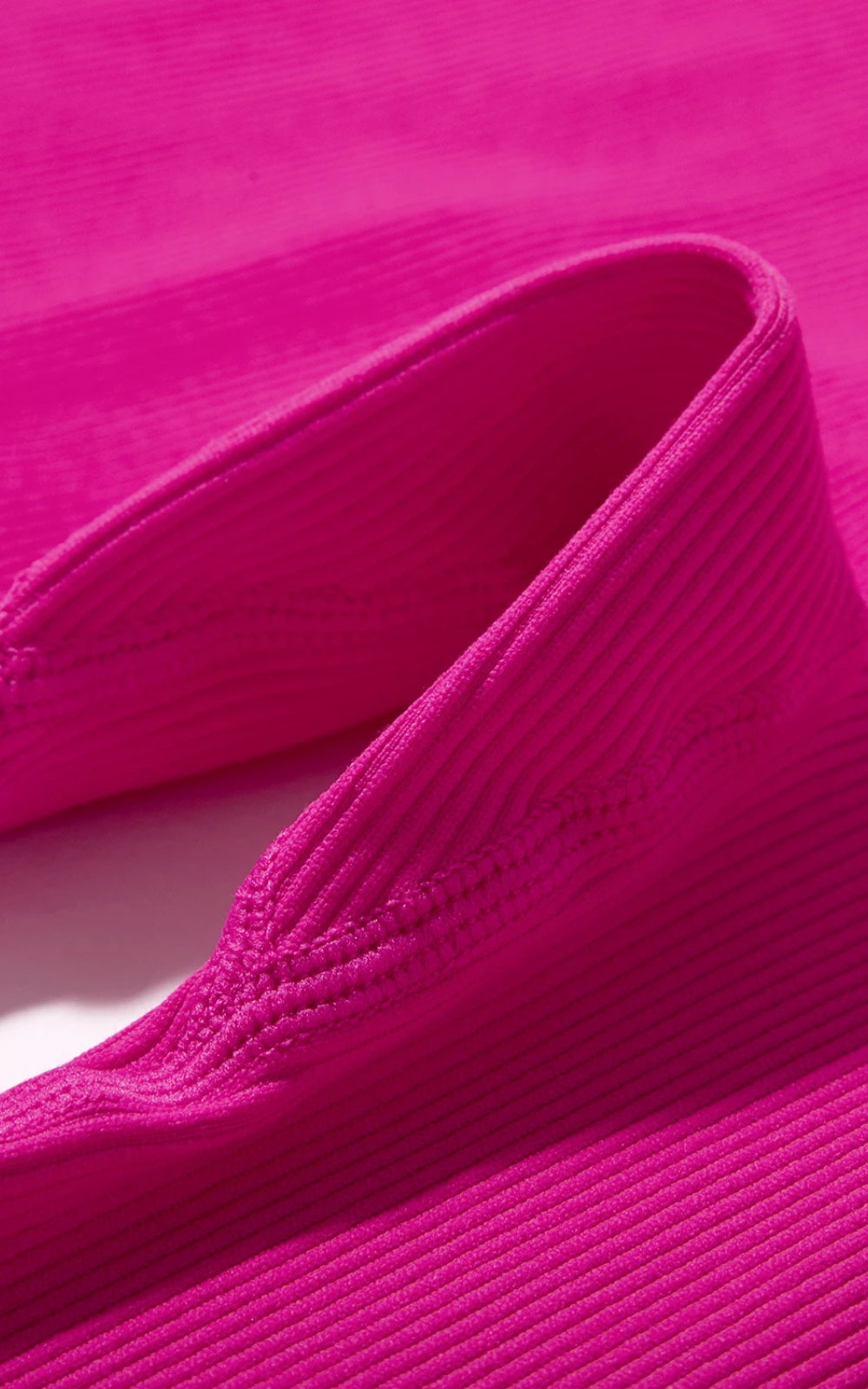 Combinaison Bretelle Femme - Simplicité et Confort