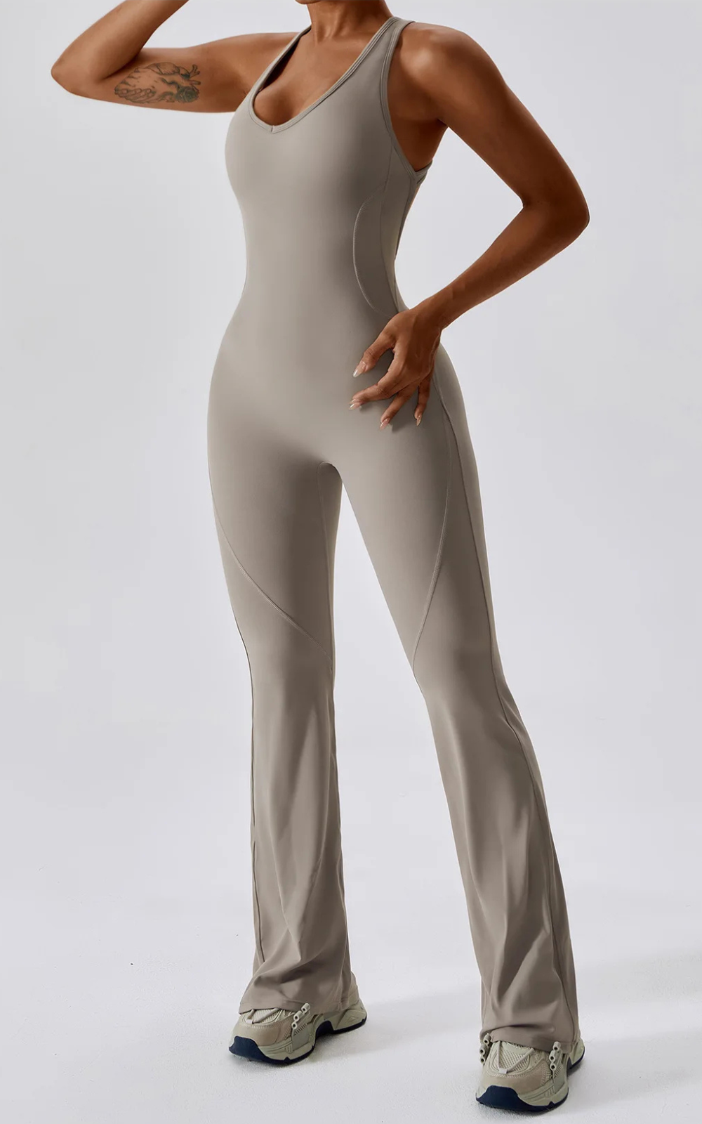 Combinaison Pantalon Dos Nu – Élégance et Séduction Féminine
