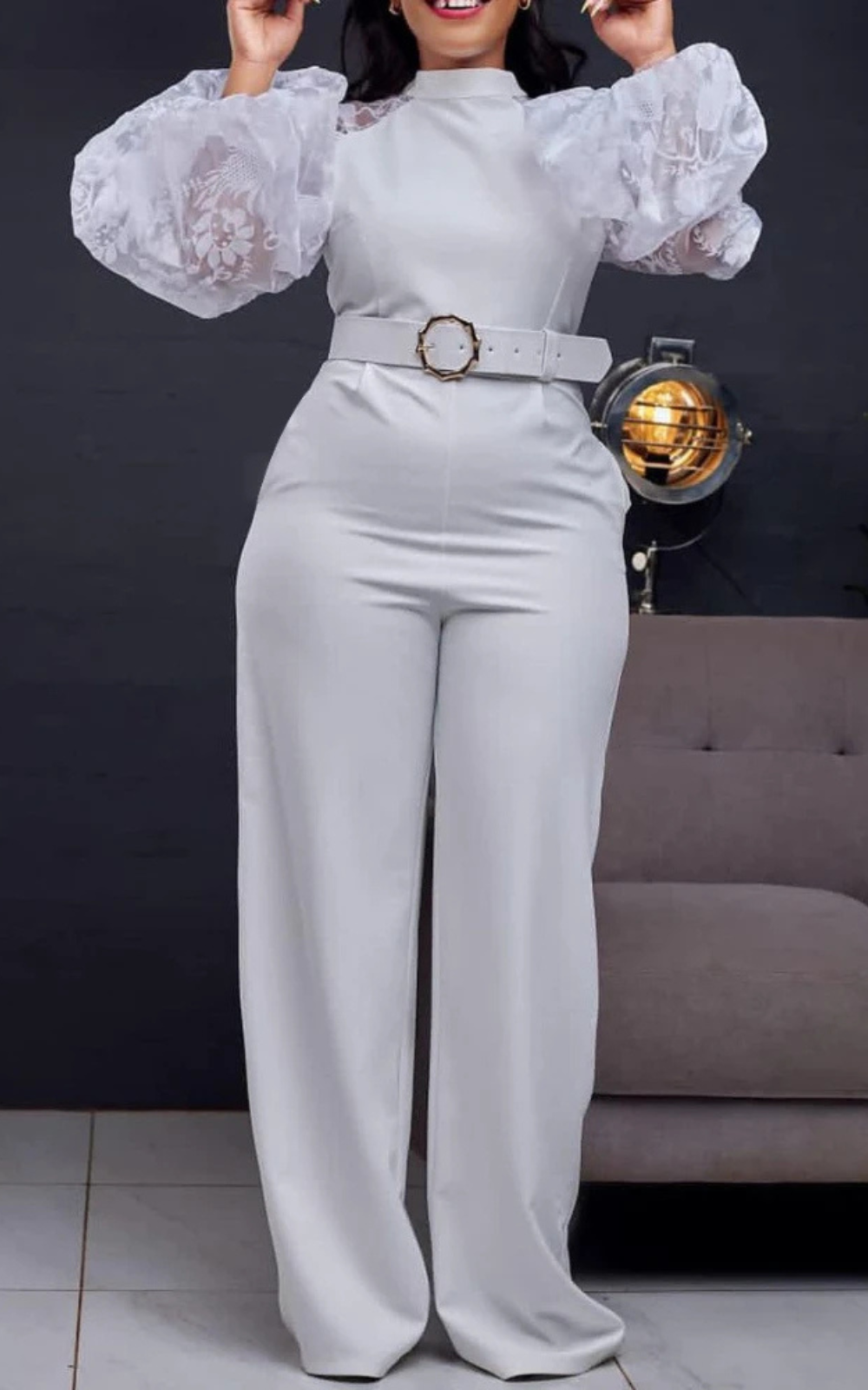 Combinaison Femme Chic avec Dentelle - Raffinement et Style Unique